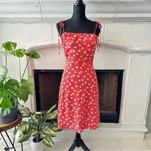 Davi & Dani | Ditsy Tie-Shoulder Dress